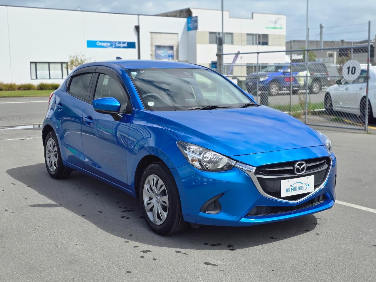 Vehicle image 3