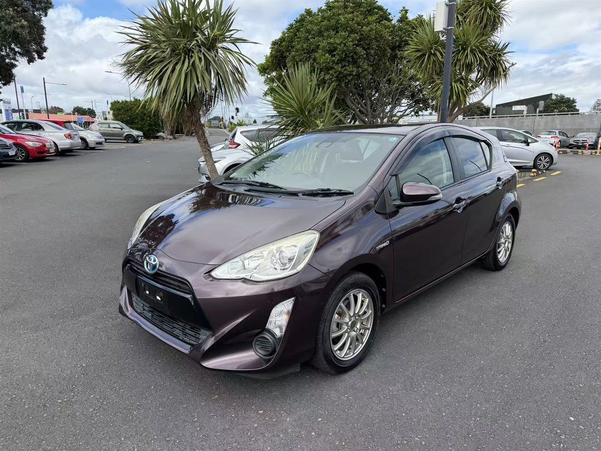 Vehicle image 1