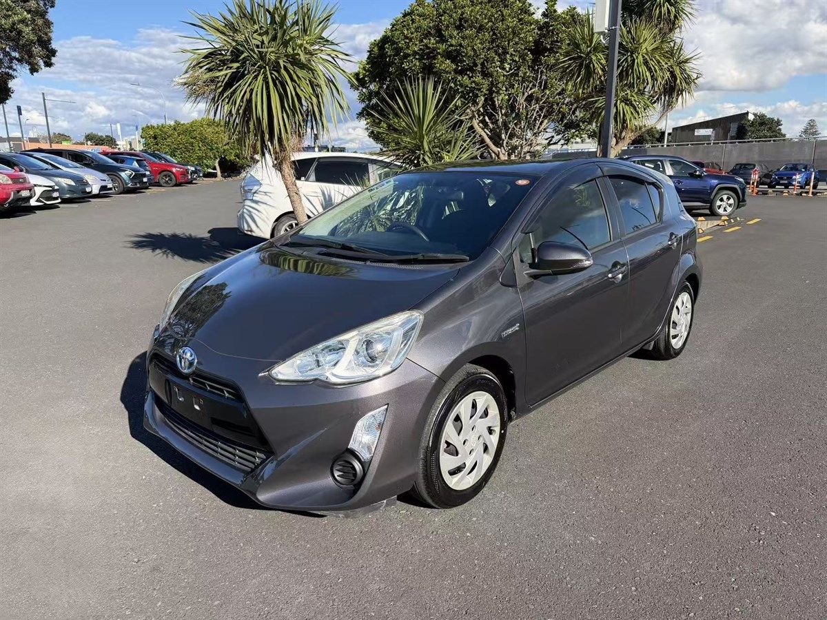 Vehicle image 1