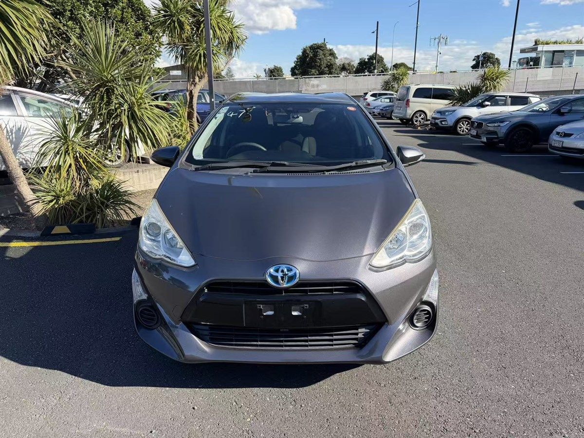 Vehicle image 2