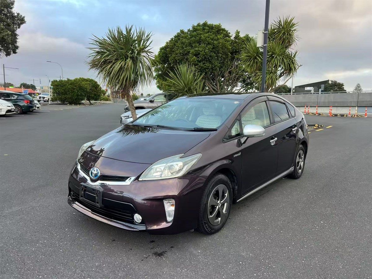 Vehicle image 1