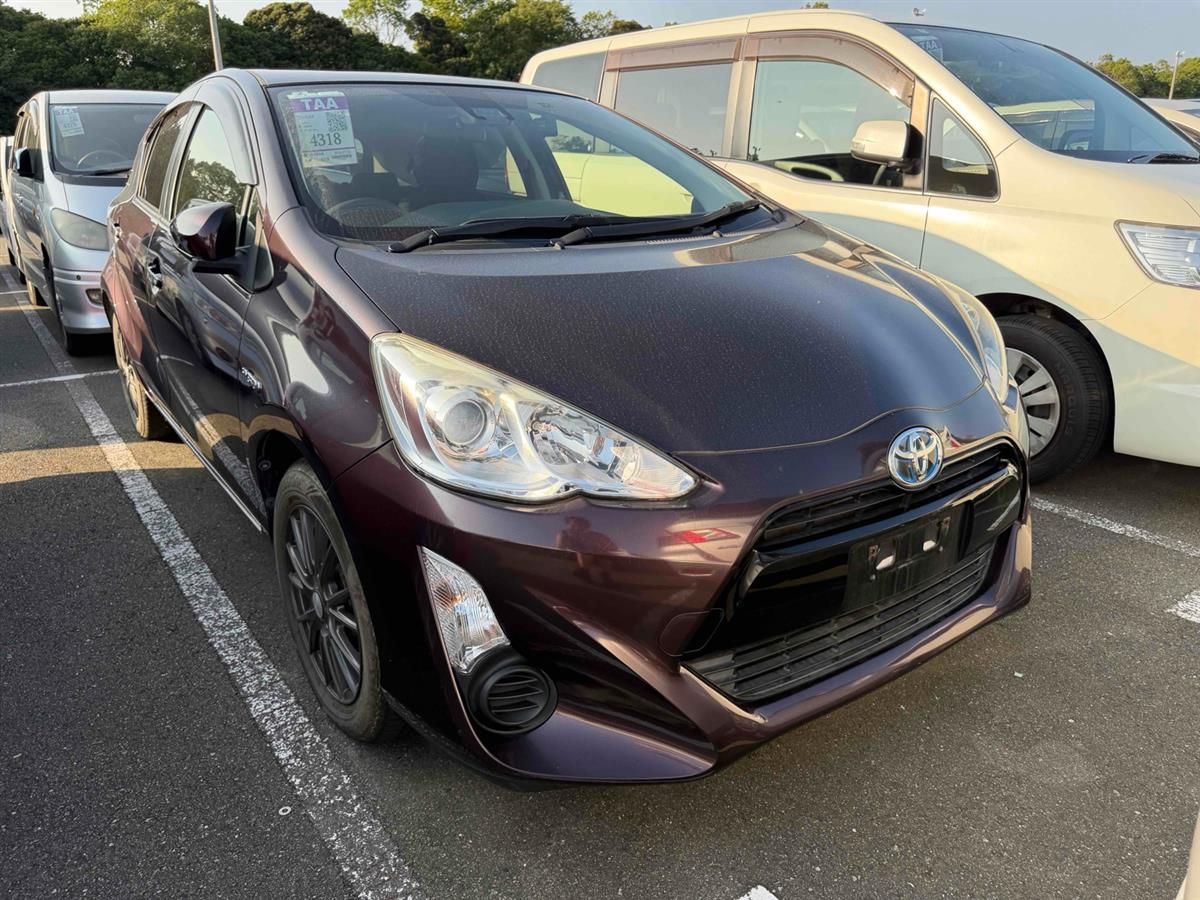 Vehicle image 1