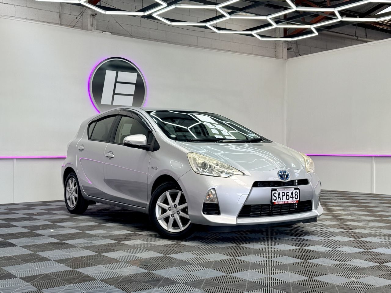 Vehicle image 1