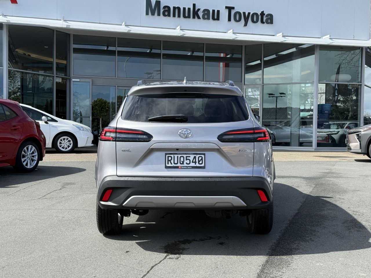Vehicle image 5