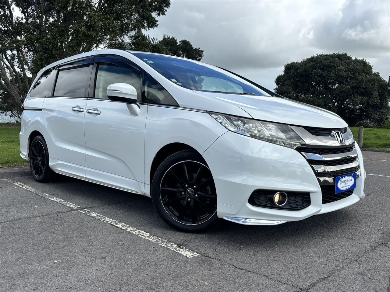 Vehicle image 1