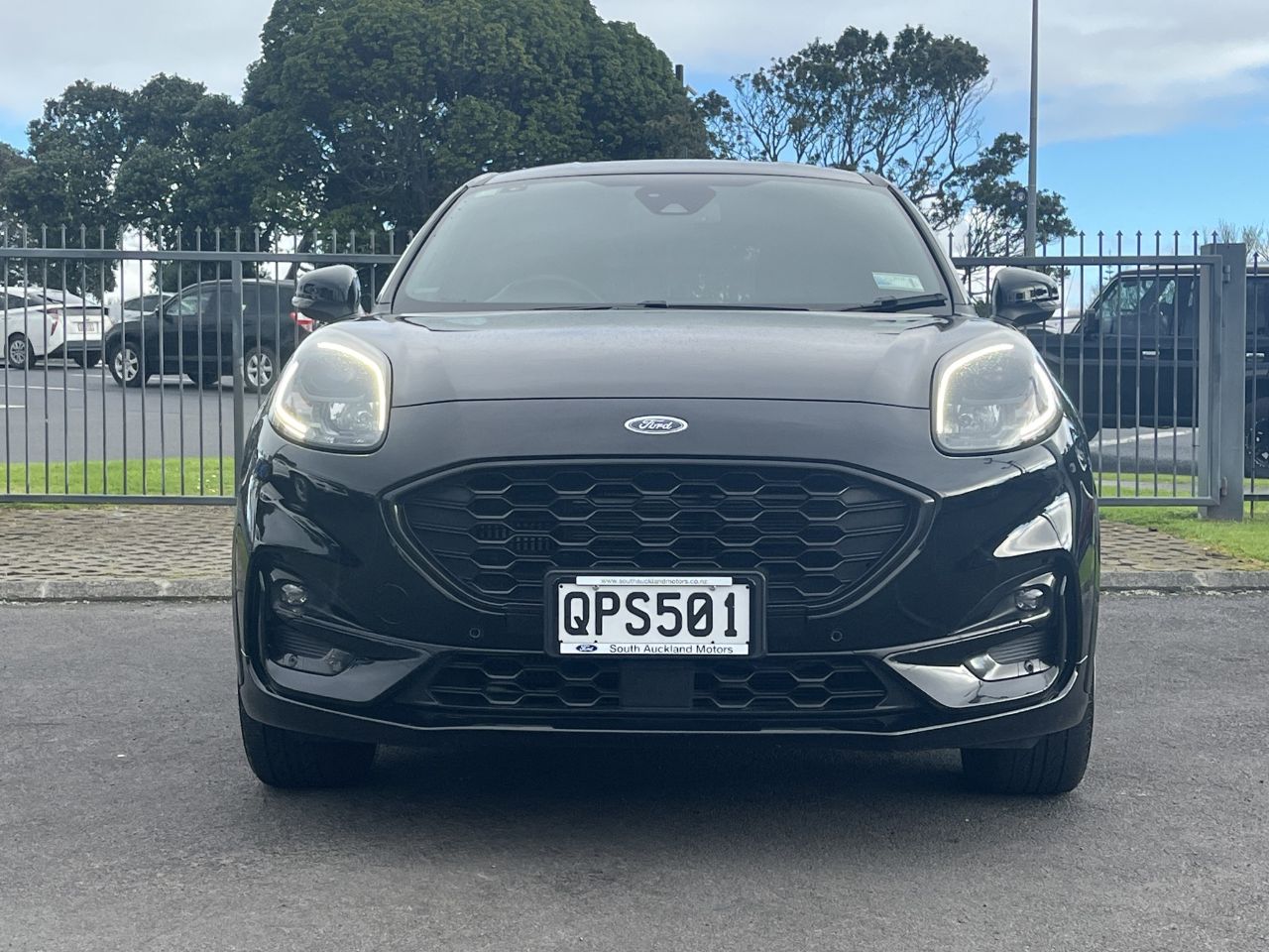 Vehicle image 2