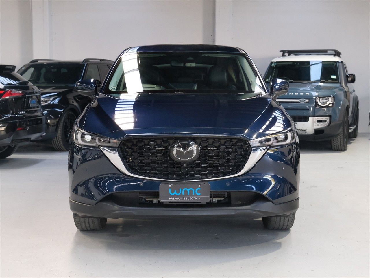 Vehicle image 3