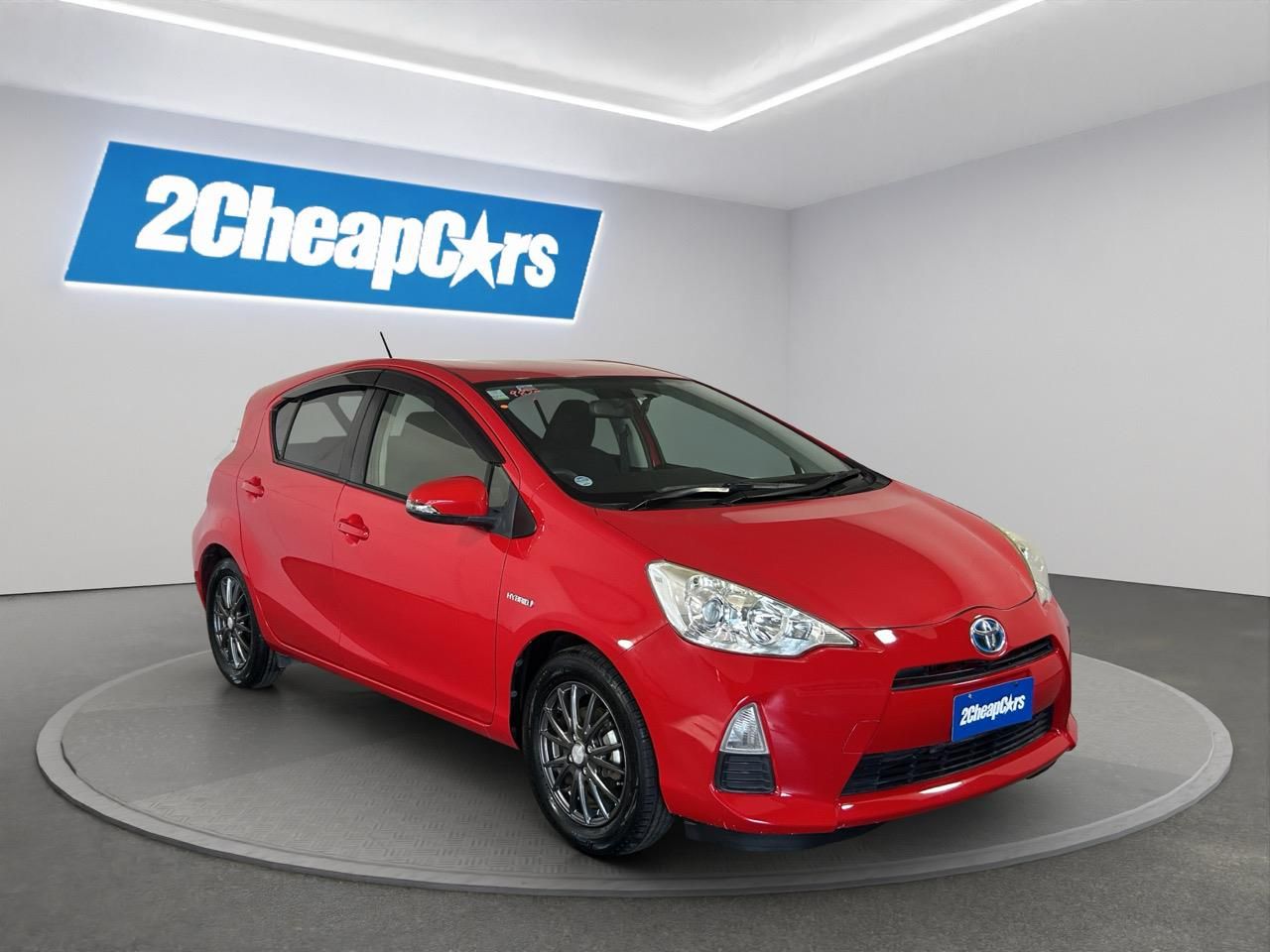 Vehicle image 3