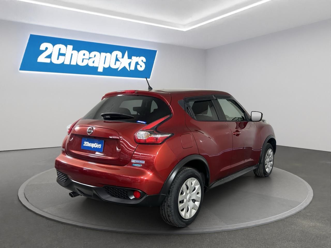 Vehicle image 5