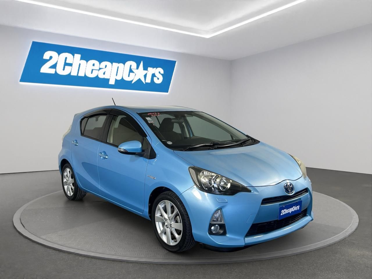 Vehicle image 3
