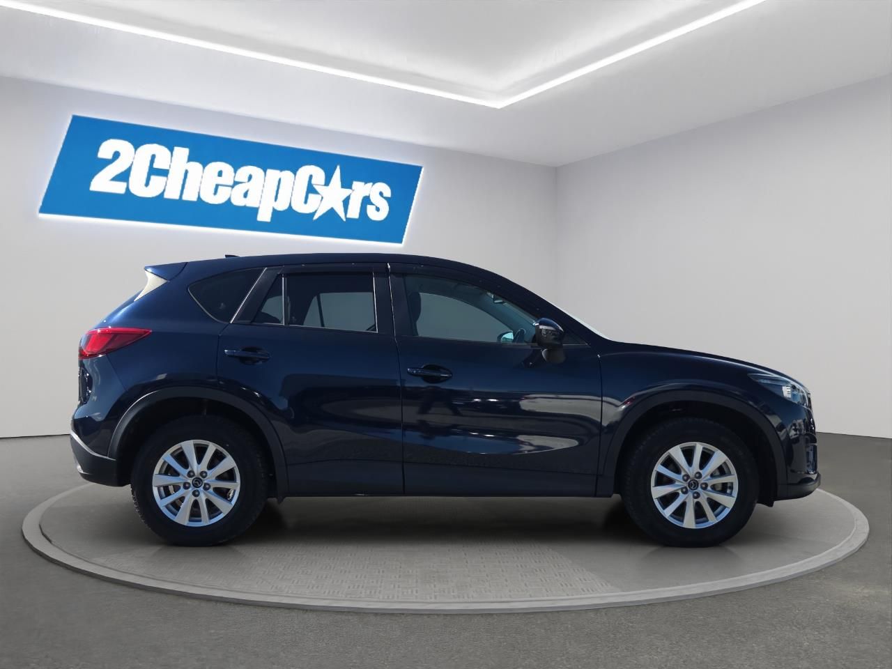 Vehicle image 4