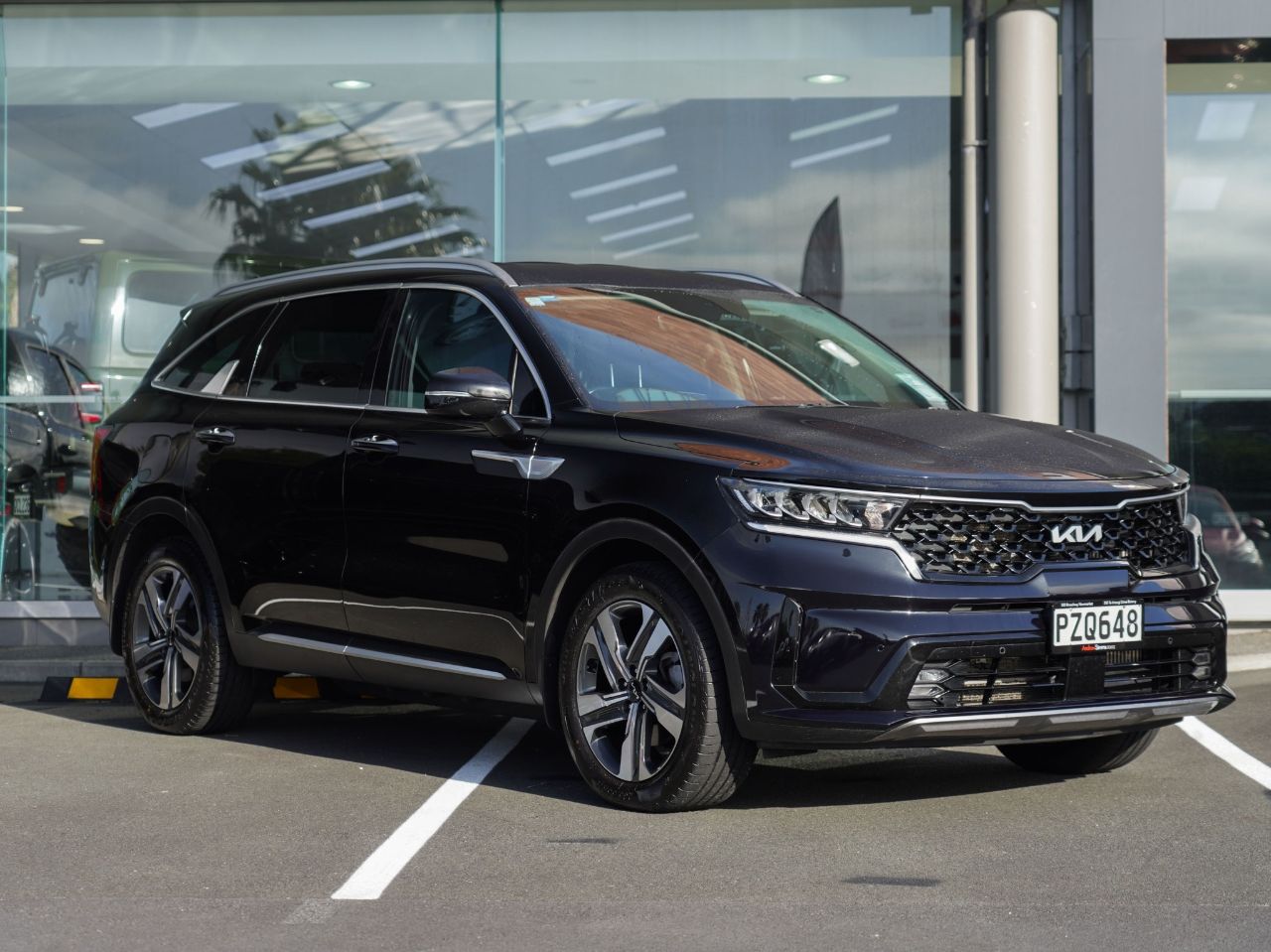 Vehicle image 1
