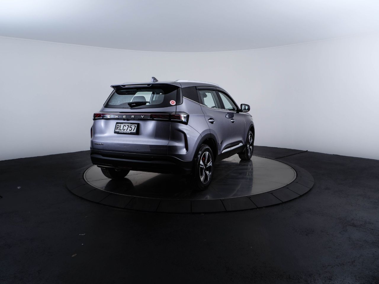Vehicle image 3