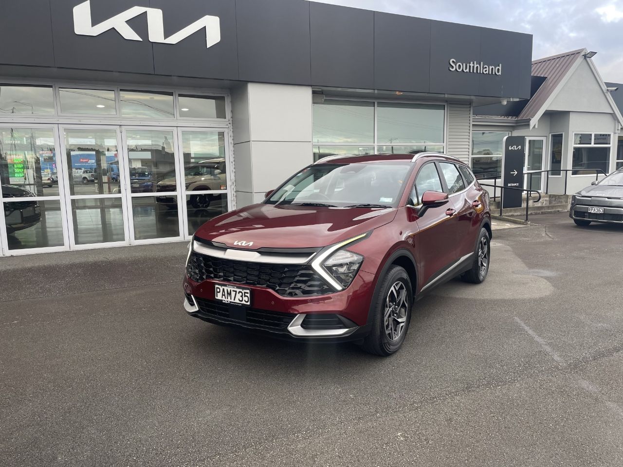 Vehicle image 3