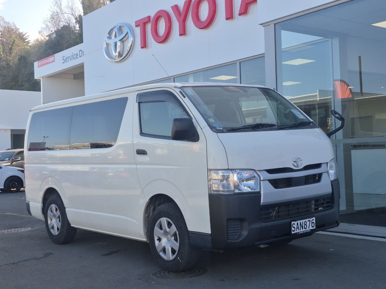 Vehicle image 1