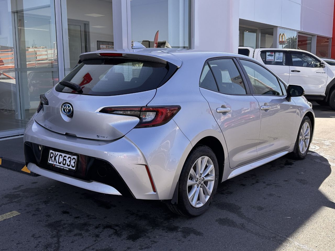 Vehicle image 3