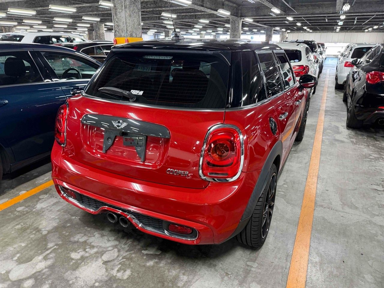 Vehicle image 2