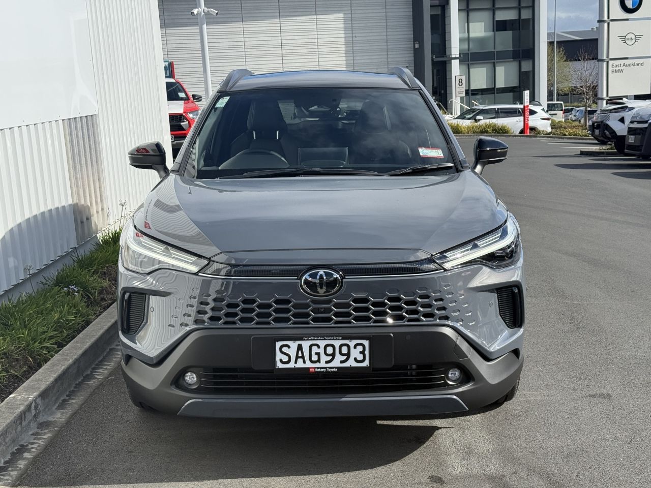 Vehicle image 3