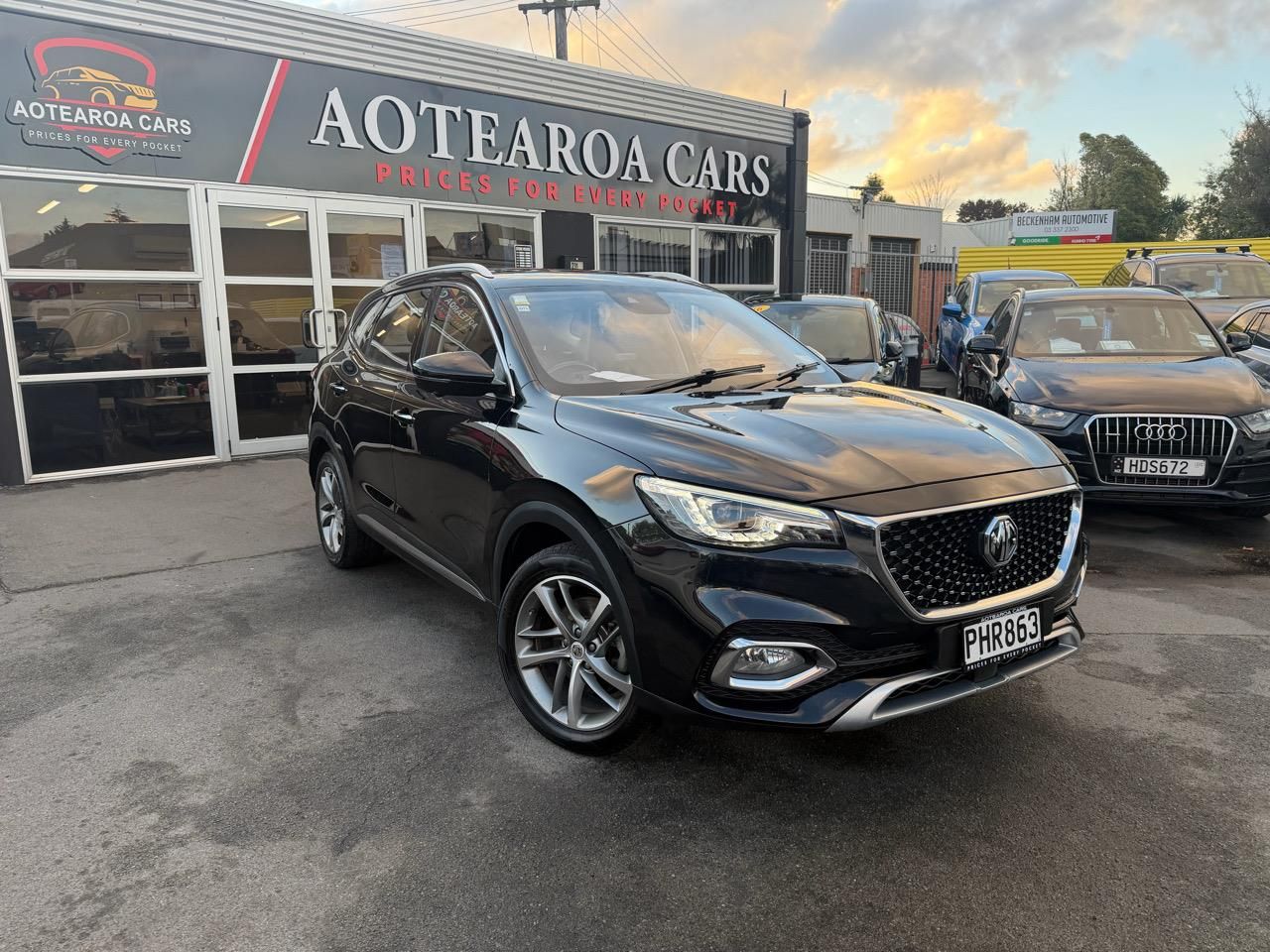 Vehicle image 1