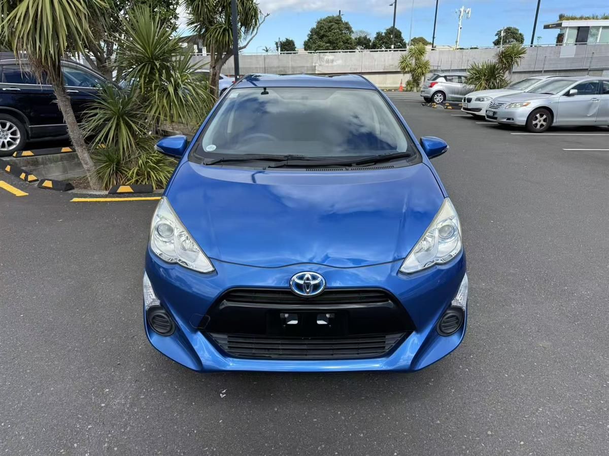Vehicle image 2