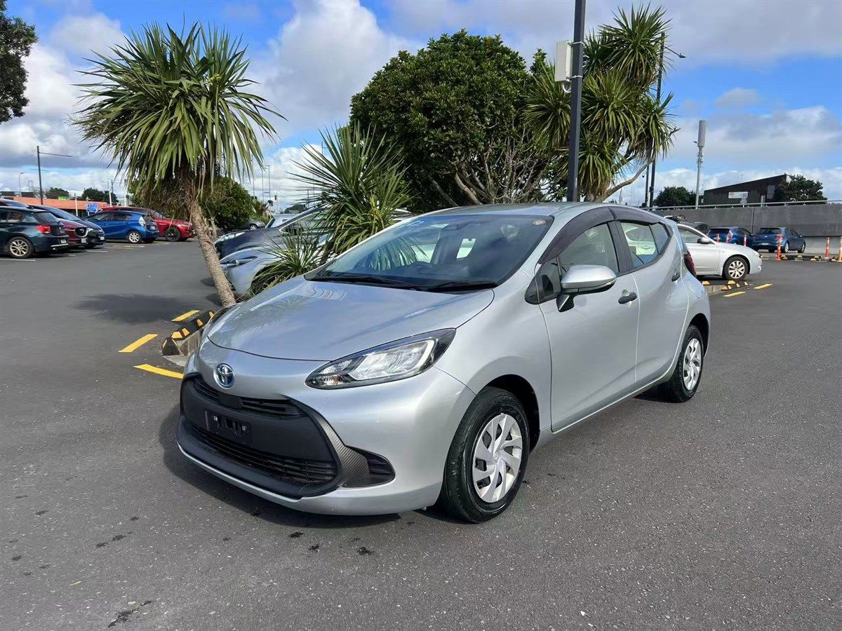 Vehicle image 1