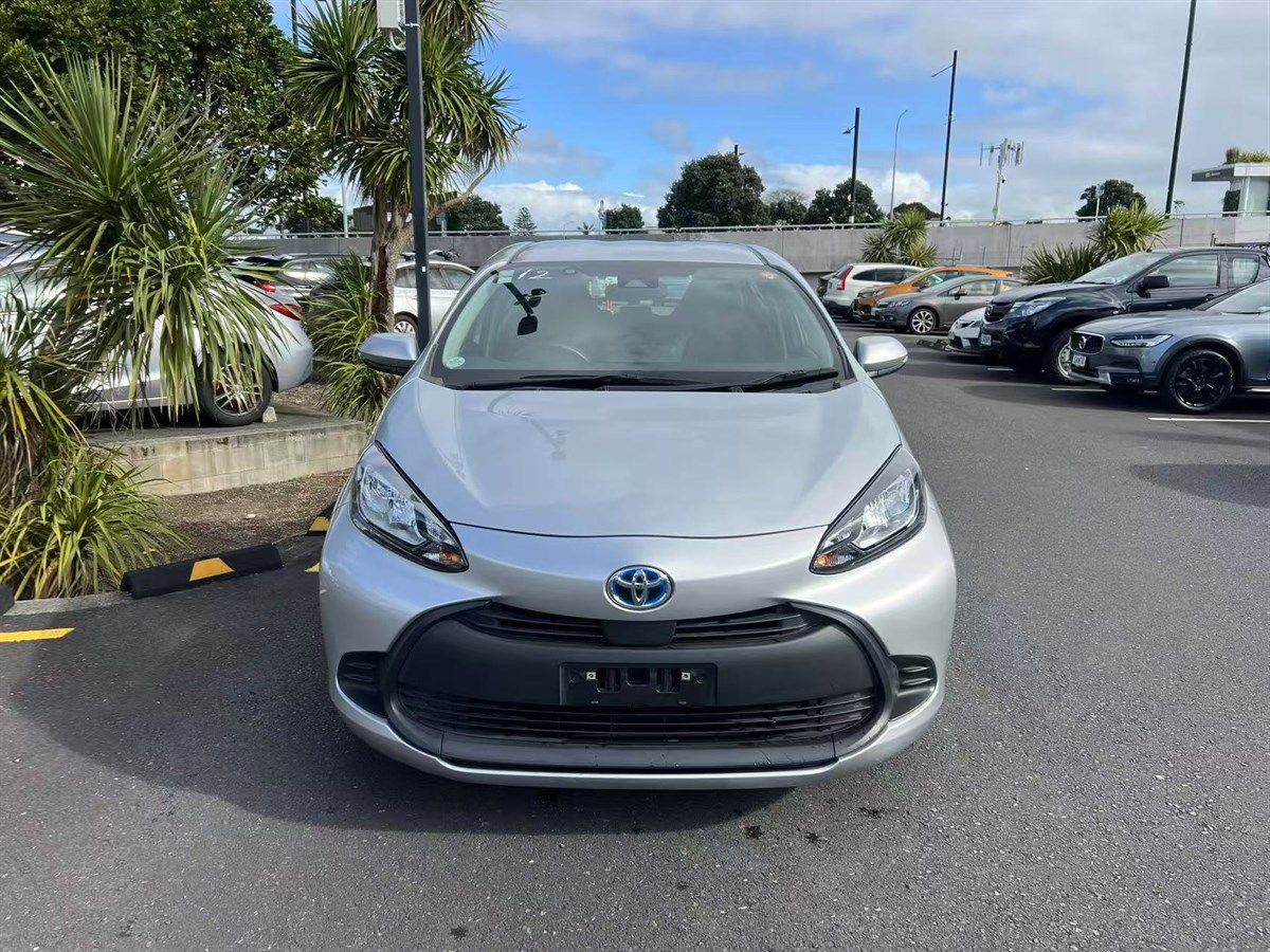 Vehicle image 2