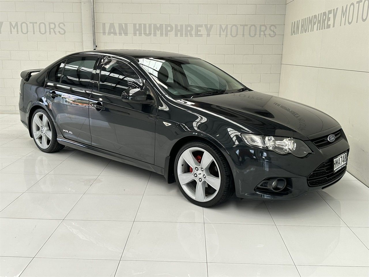 Vehicle image 1