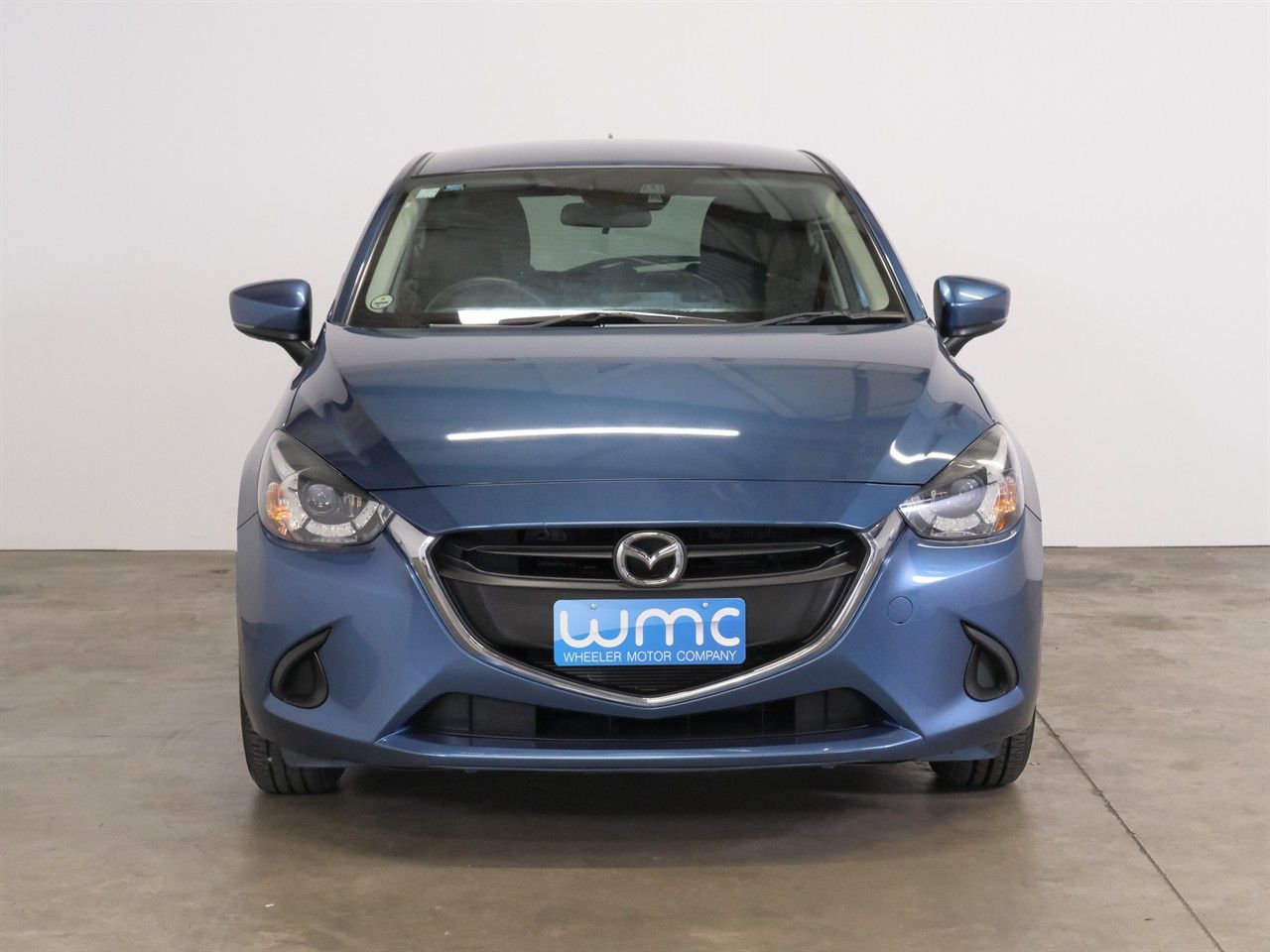 Vehicle image 3