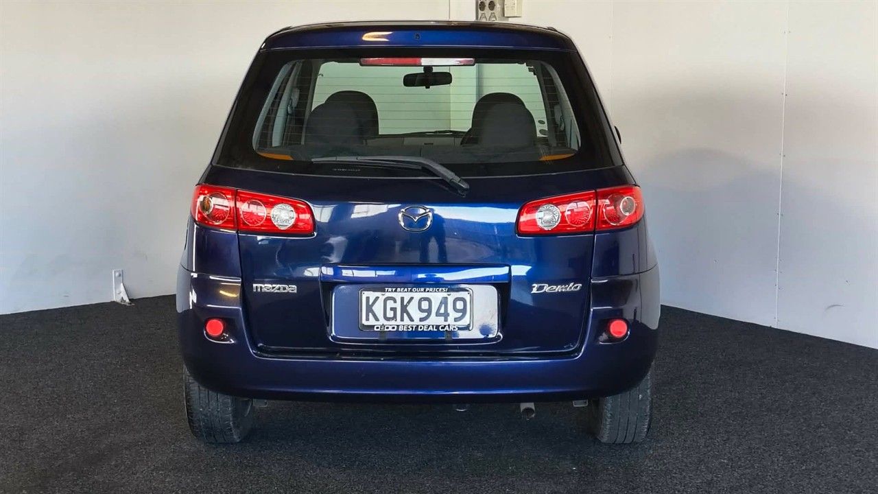 Vehicle image 5