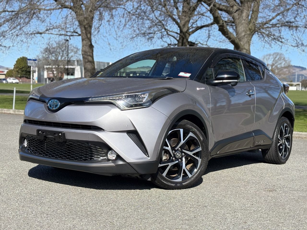Vehicle image 3
