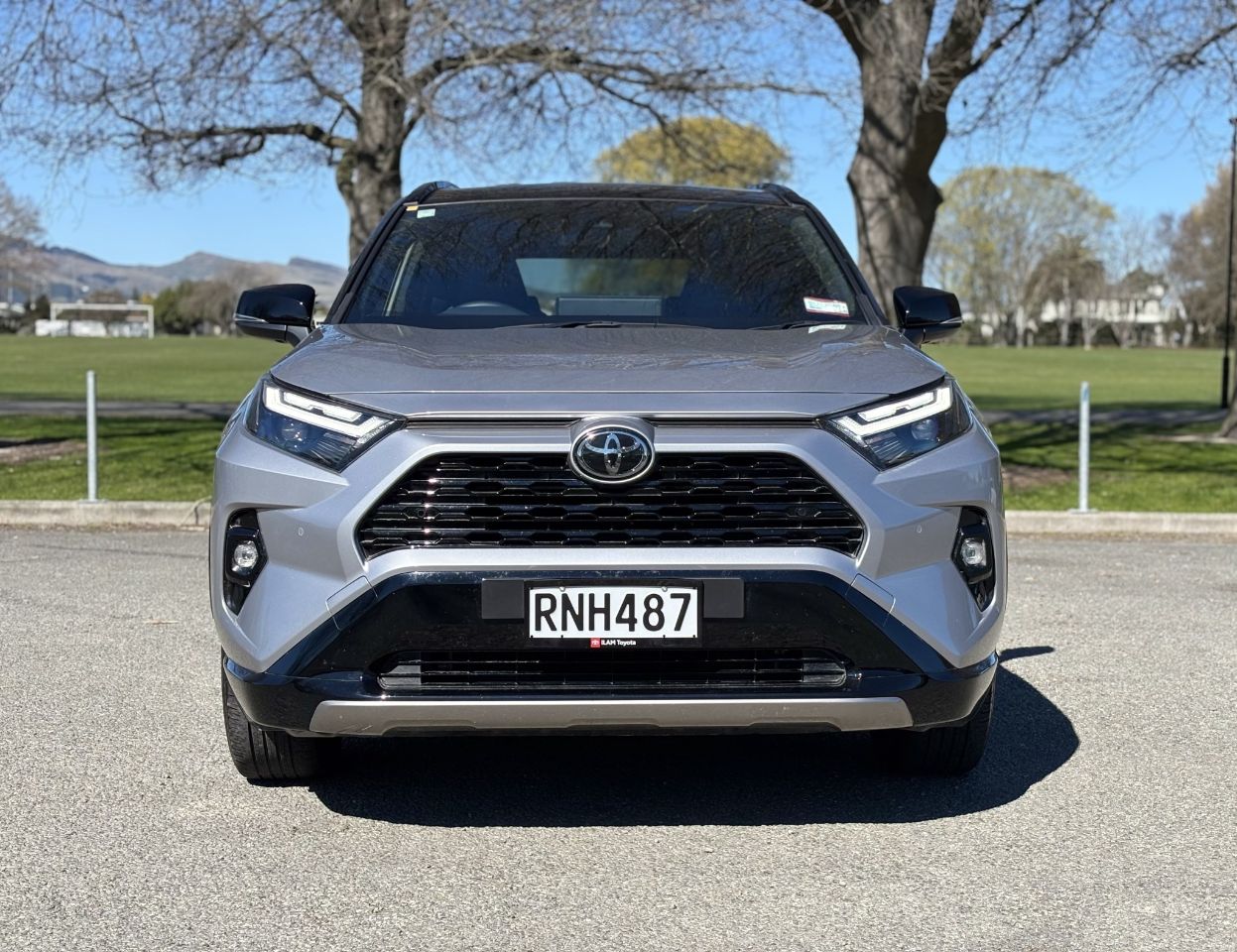 Vehicle image 2