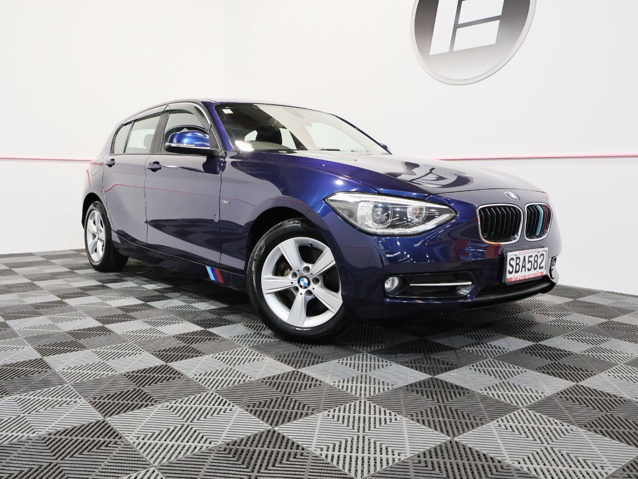 Vehicle image 1