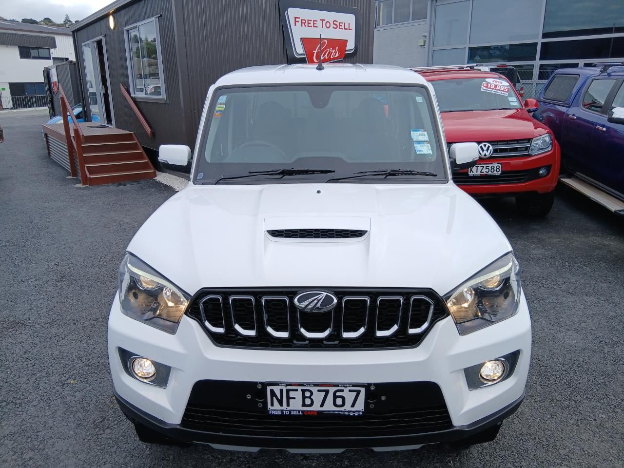 Vehicle image 2