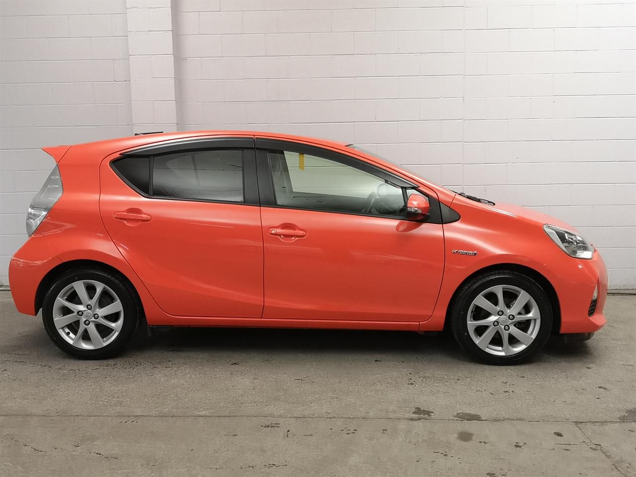 Vehicle image 3