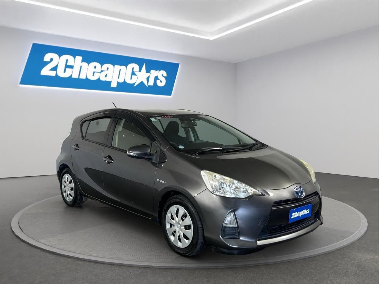 Vehicle image 3