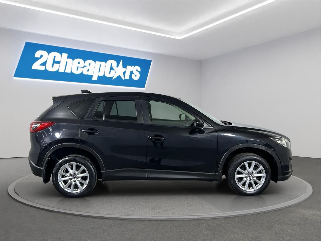 Vehicle image 4