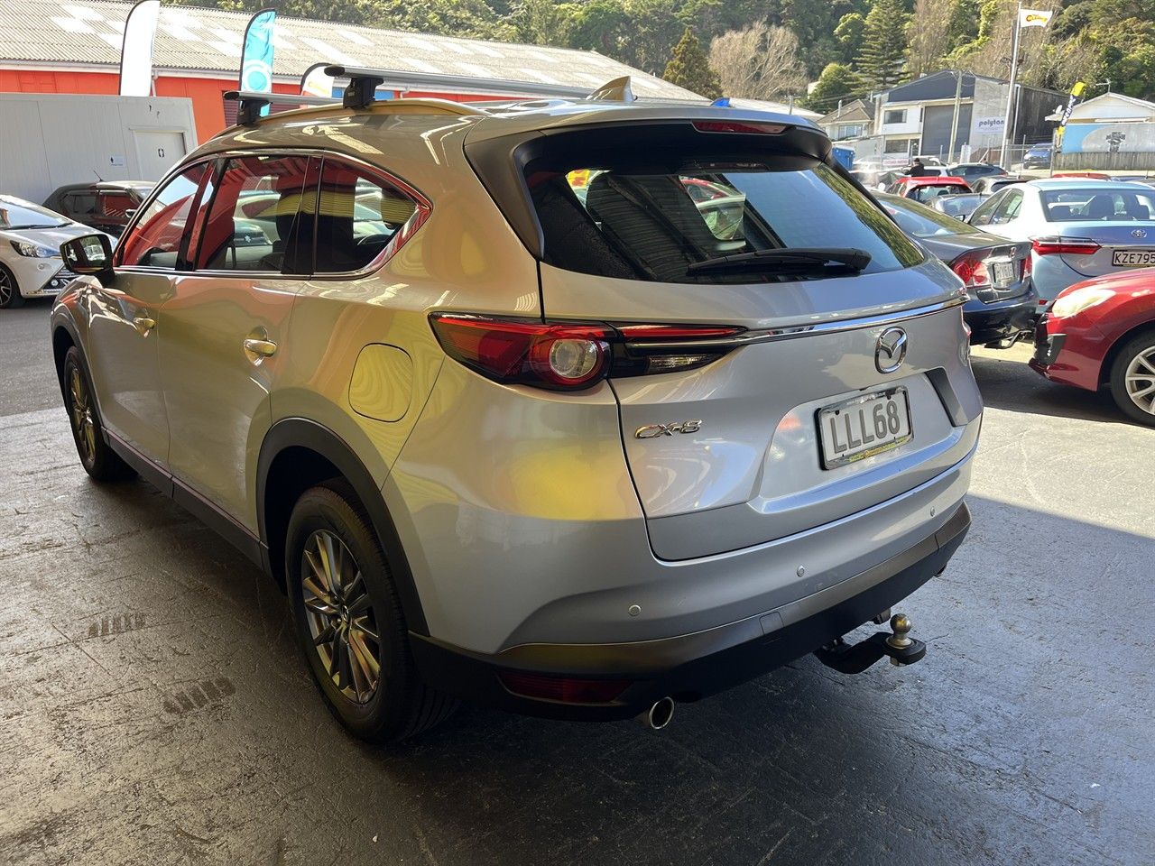 Vehicle image 4
