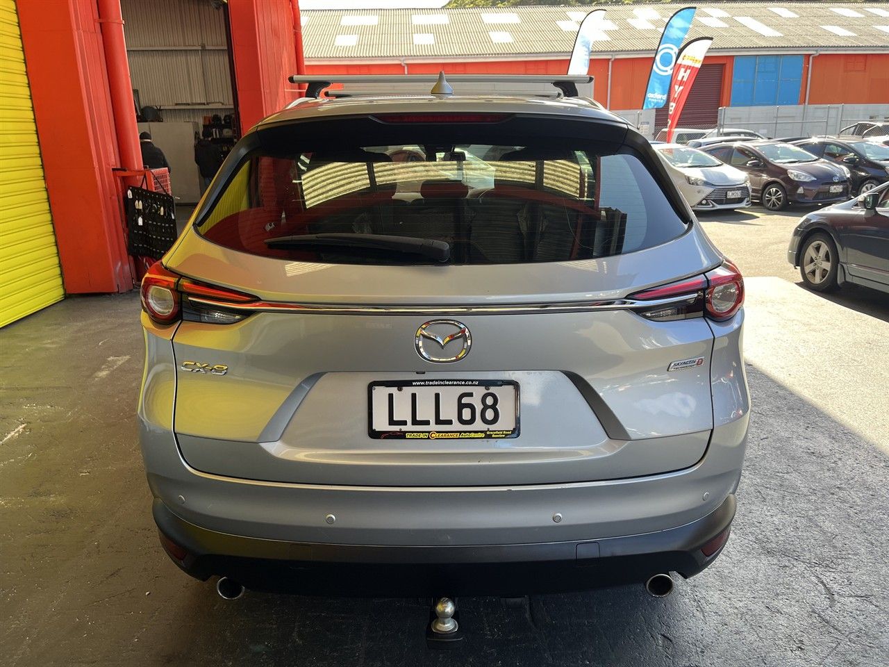 Vehicle image 5