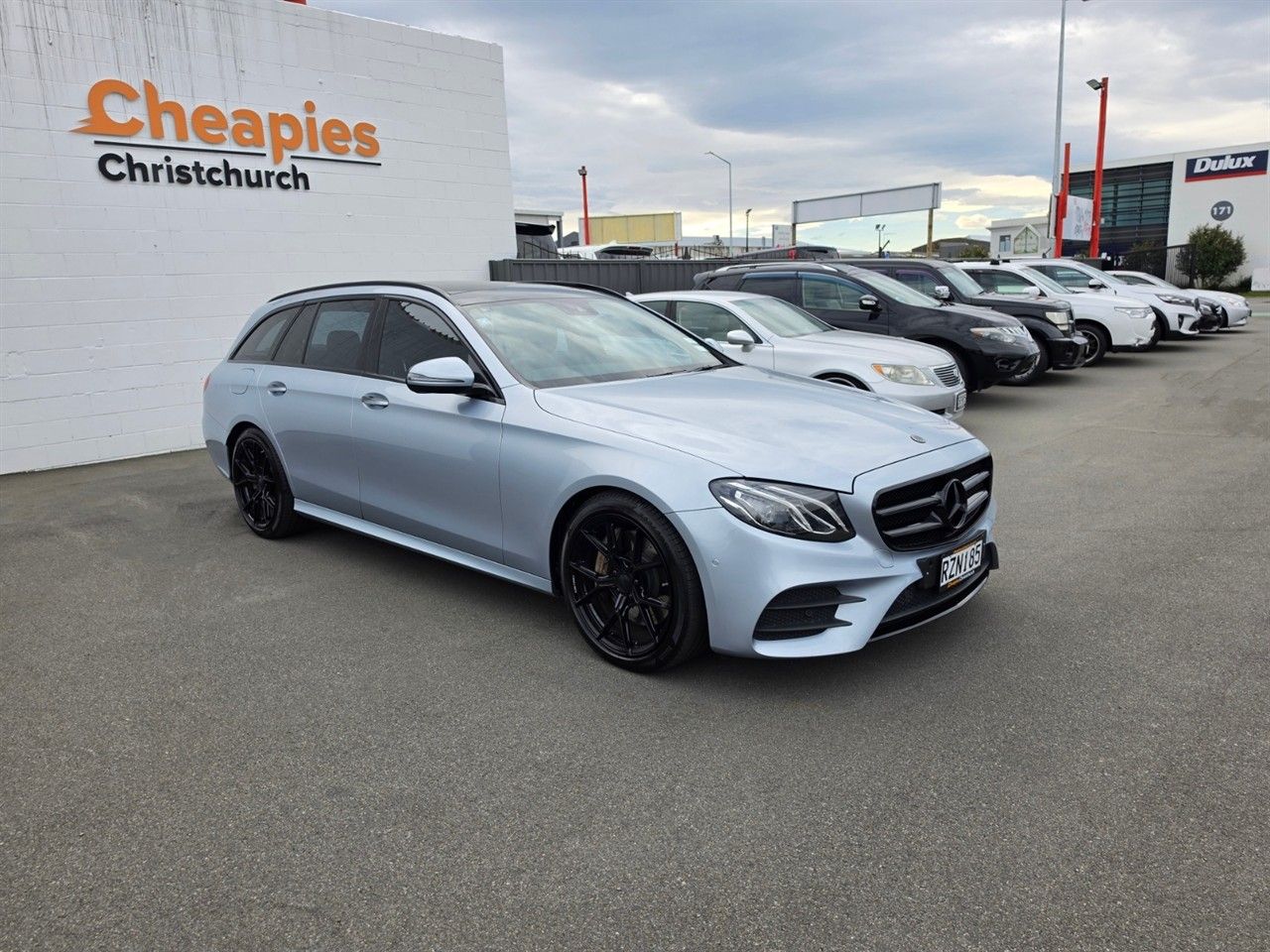 Vehicle image 1