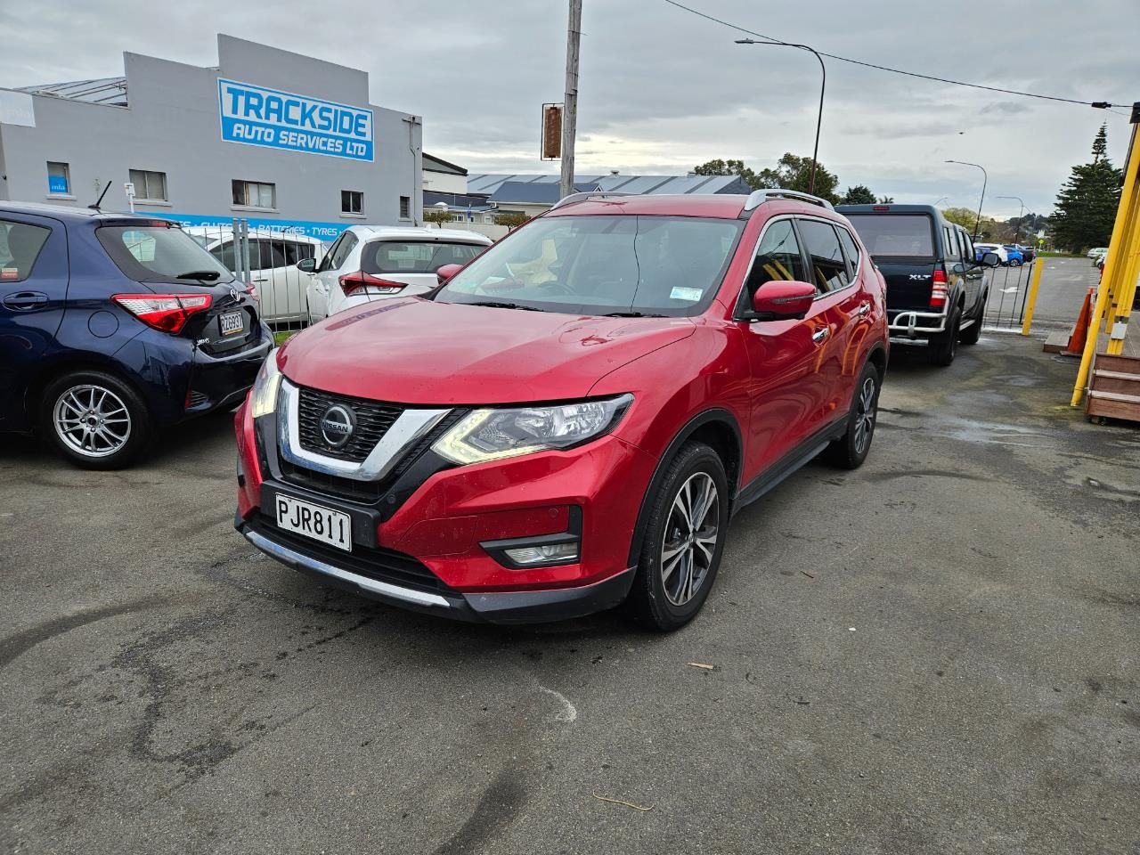 Vehicle image 2