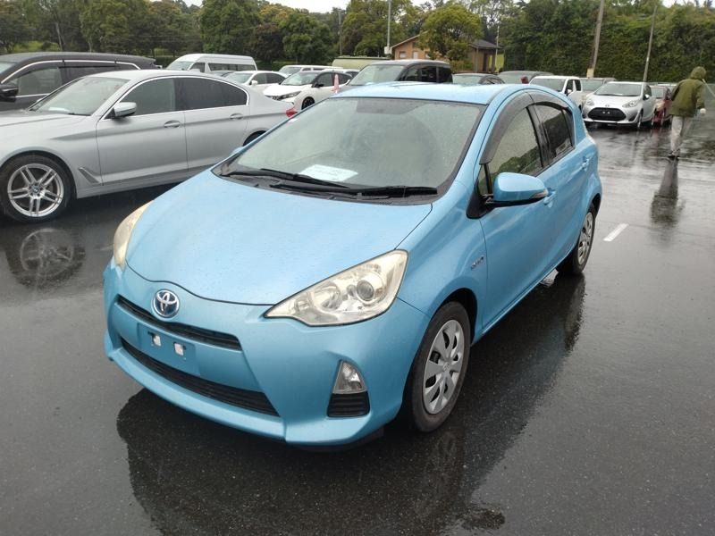 Vehicle image 2