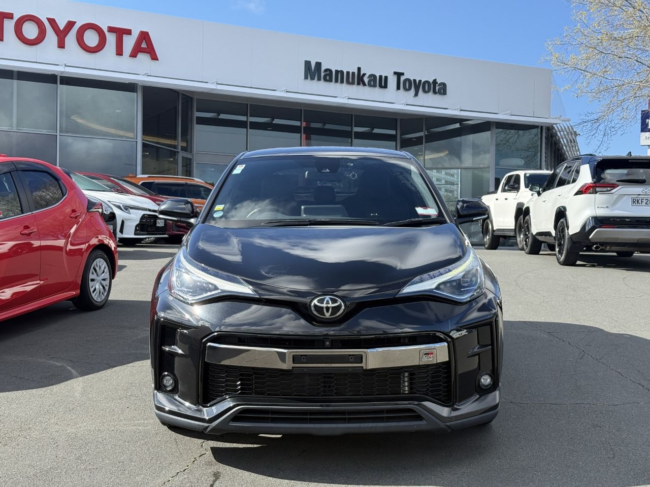 Vehicle image 3