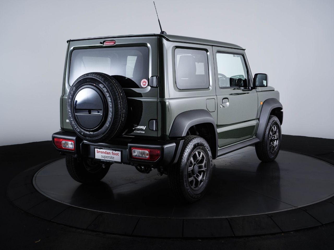 Vehicle image 3