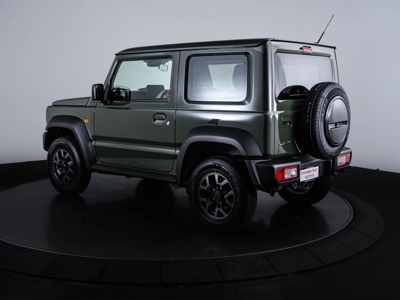 Vehicle image 5