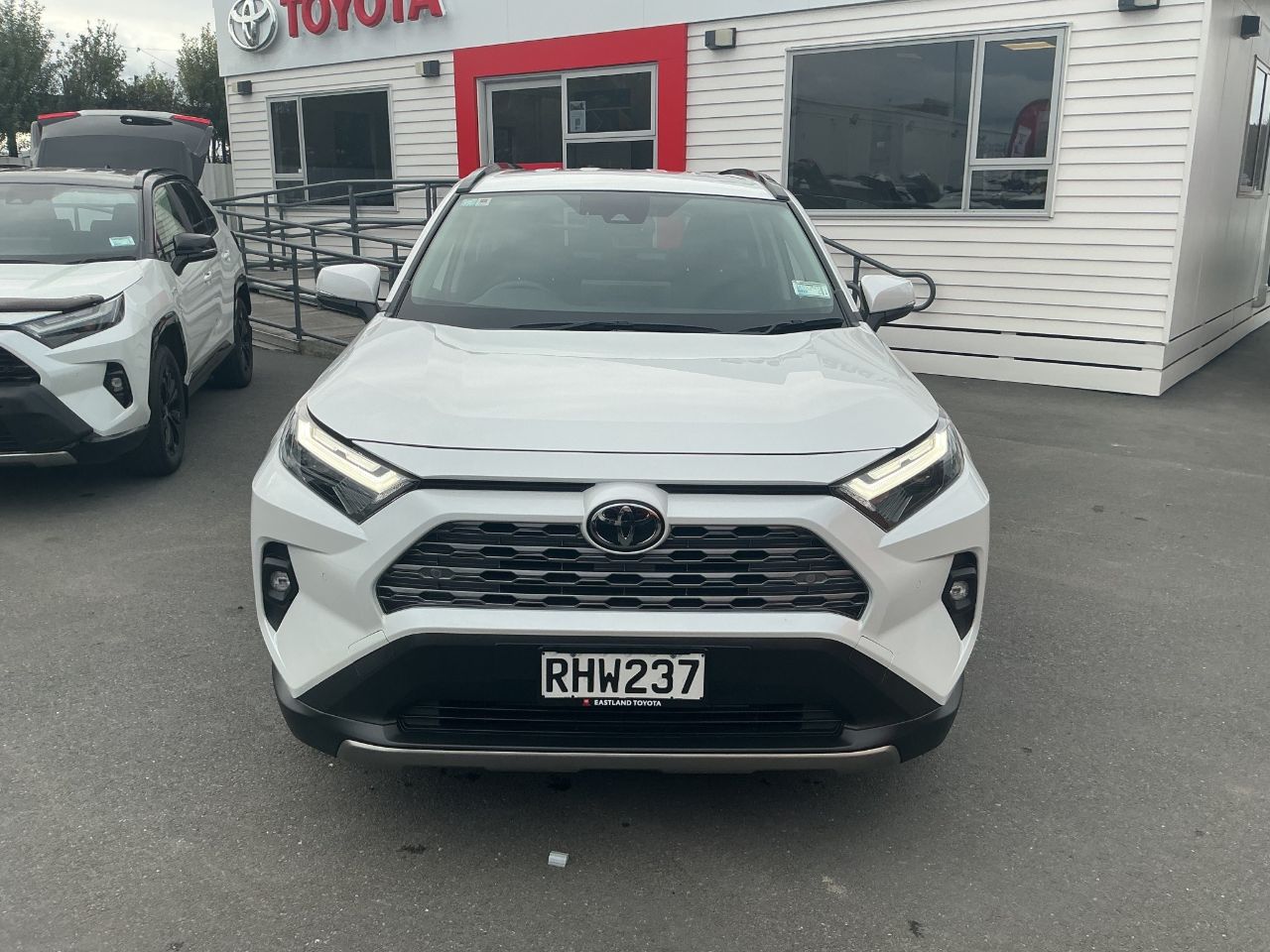 Vehicle image 2