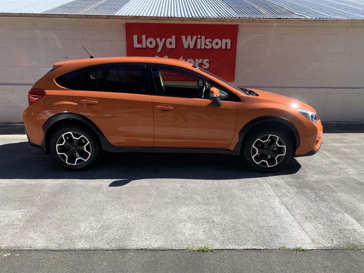 Vehicle image 3