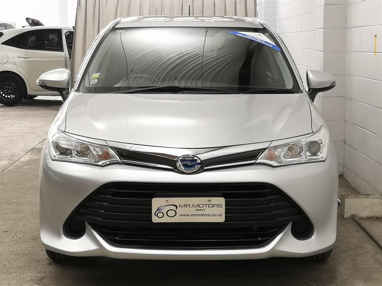 Vehicle image 4