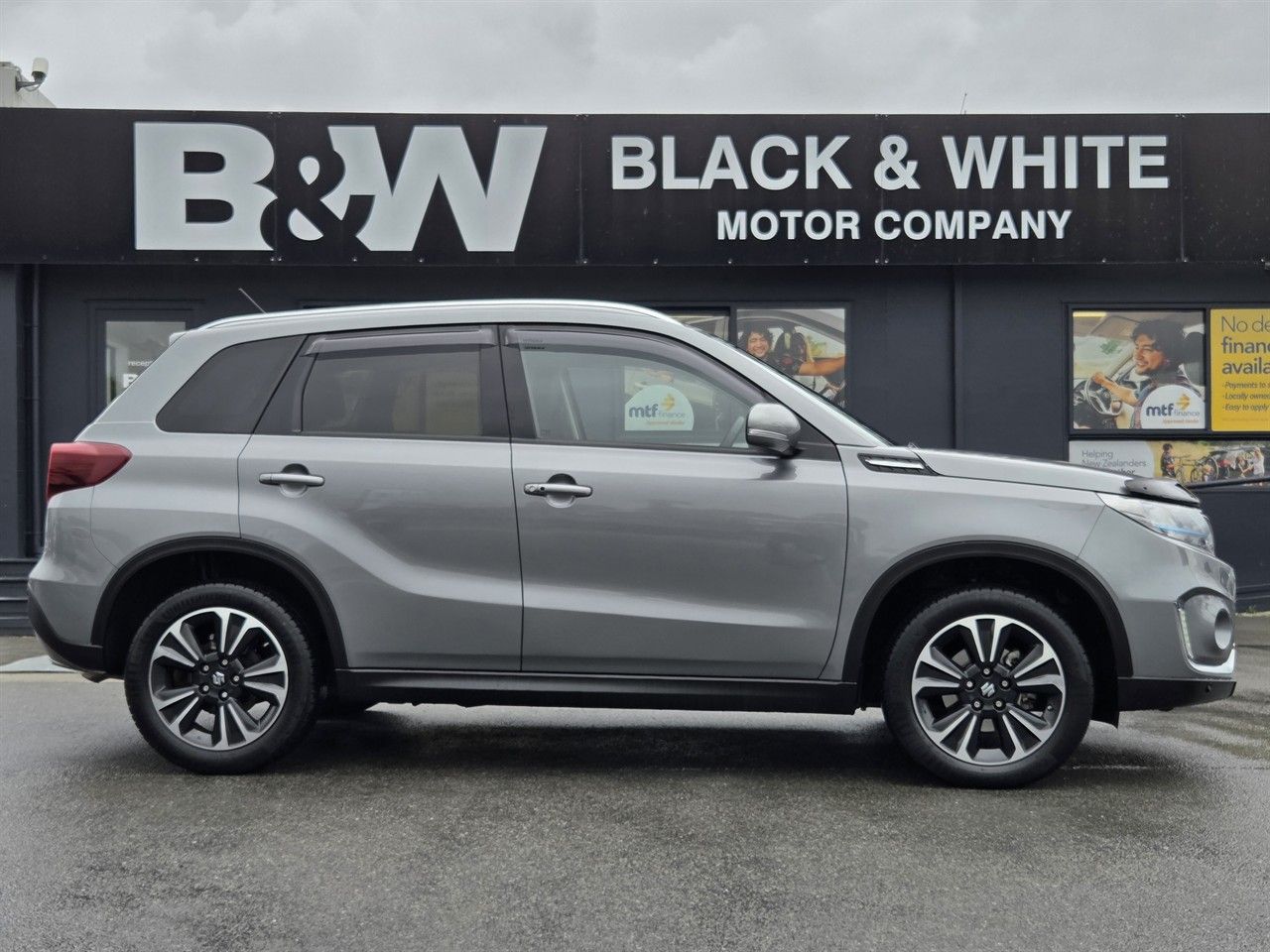 Vehicle image 2