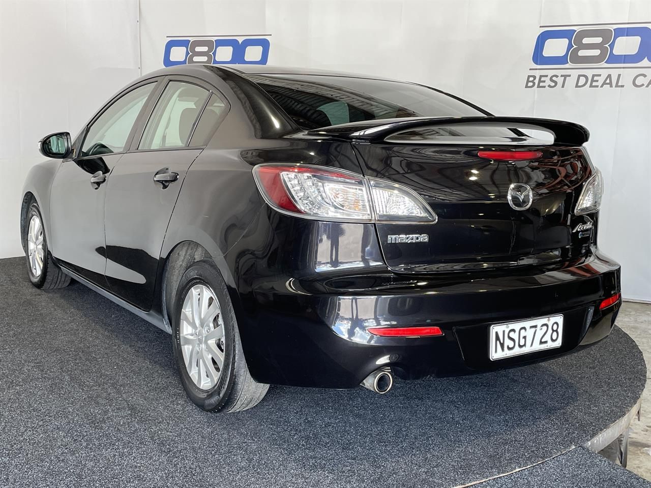 Vehicle image 4