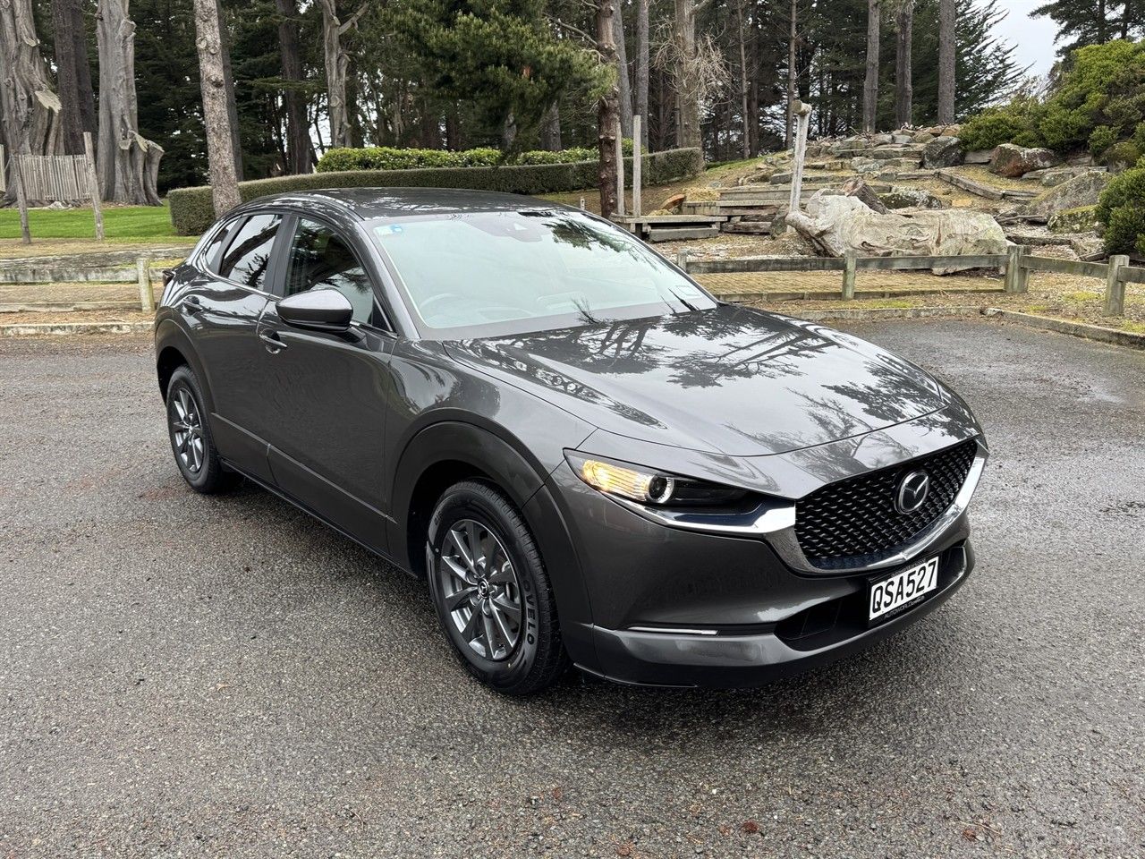 Vehicle image 3